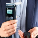 Cómo elegir el alcoholímetro digital ideal para tu empresa
