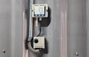 Monitoreo Ambiental en Infraestructura Crítica: Caso de Éxito con RHT Climate 485 en la Subestación San Bartolo 3 caso zamtsu 04 300x192 2